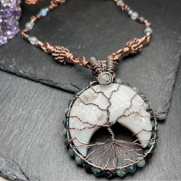 White Lace Agate Crescent Moon Tree Of Life Copper Wrapped Boho Necklace - Picture 10 of 16
